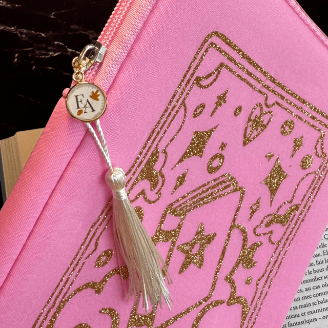 Protection d’Ipad 11’’ ou livre A5 « Grimoire lover »