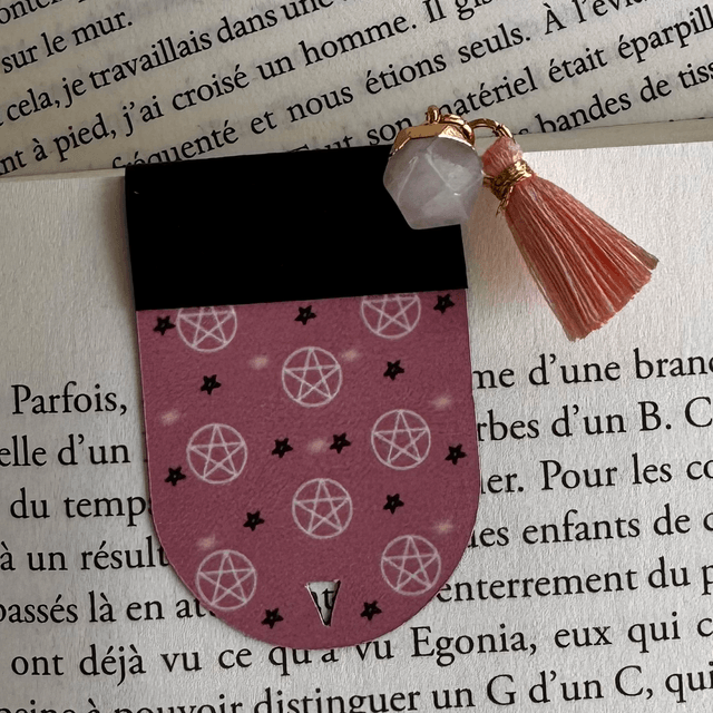 NEW Marque-page magnétique Sabrina à pompon