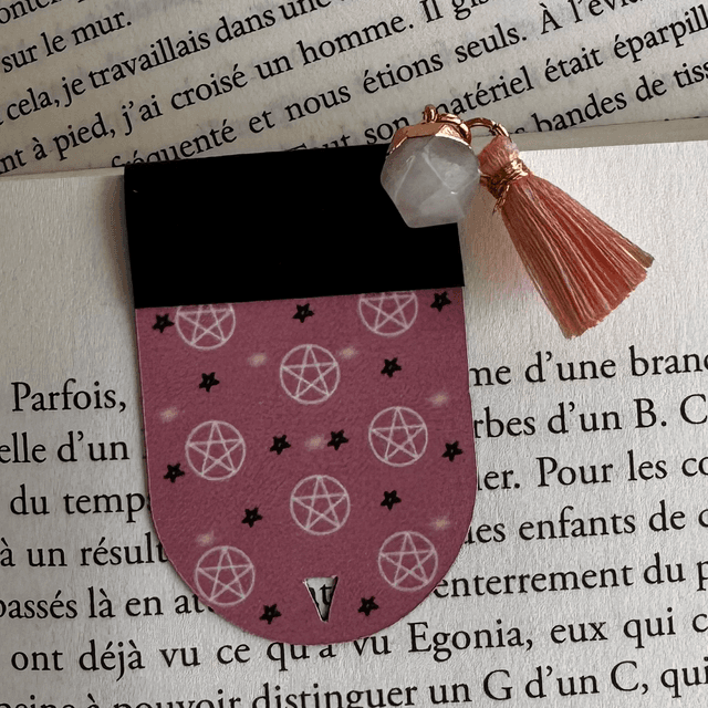 NEW Marque-page magnétique Sabrina à pompon